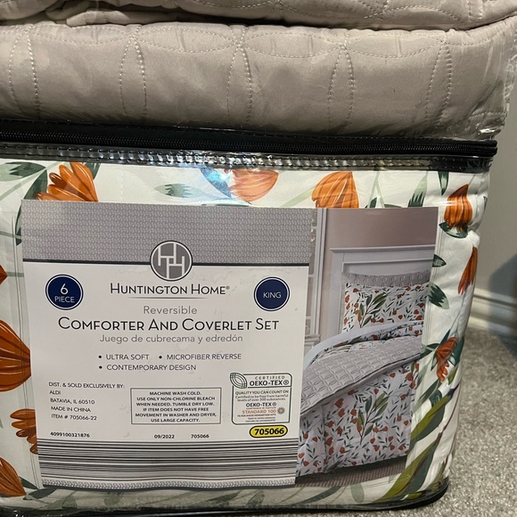 Huntington Home Bedding Comforter And Coverlet Set Poshmark